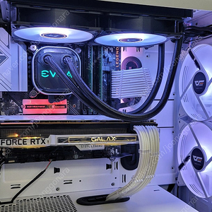 i7 10700 2080ti 게이밍 컴퓨터