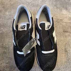 뉴발란스 990v1 240,250,290 사이즈 판매