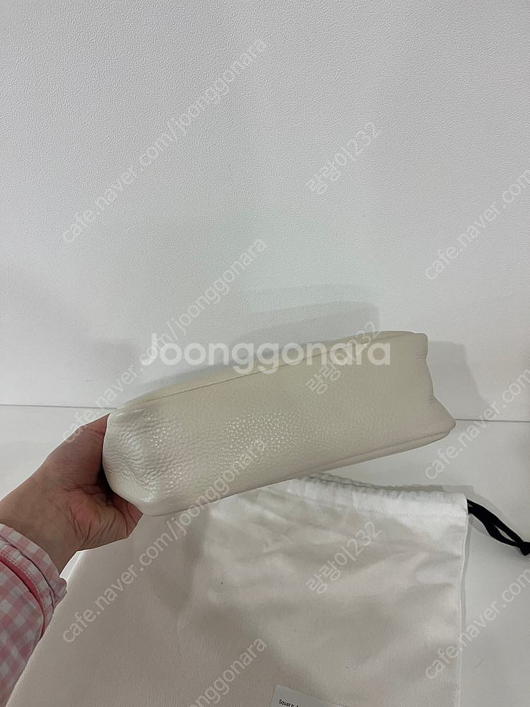 유라고 스퀘어 탑핸들백--1
