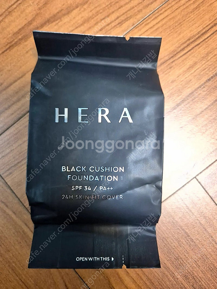 헤라 실키스테이 24H롱웨어 헤라 파운데이션--4