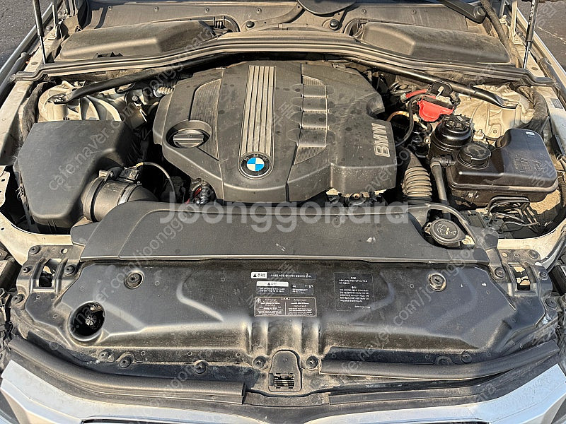 BMW E60 520D 후기형 부품차 각개합니다 뒷범퍼...--8