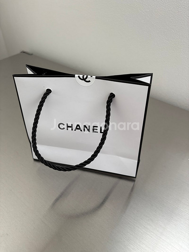 샤넬 N°1 DE CHANEL 레드 까멜리아 립 앤 치...--6