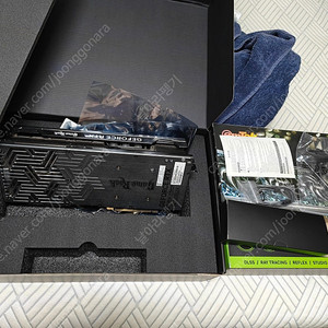 이엠텍 지포스 RTX 4090 GAMEROCK OC D6X 24GB 팝니다