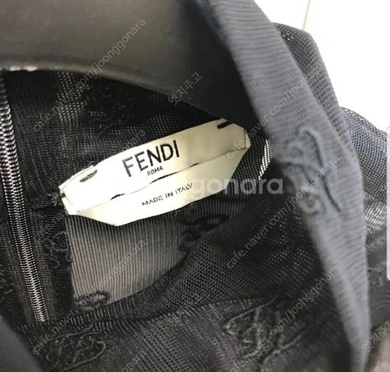 명품 펜디 터들넥 바디수트 바디슈트 레이스 망사 거의새...--1