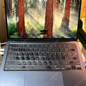 맥북에어 M2 13인치 미드나이트 16gb/512gb 판매합니다