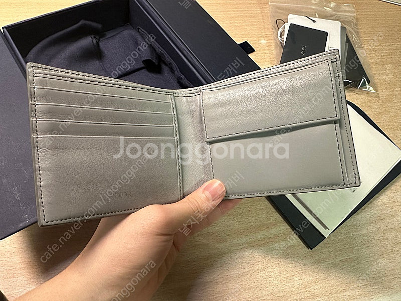 디올 갤럭시 반지갑--1