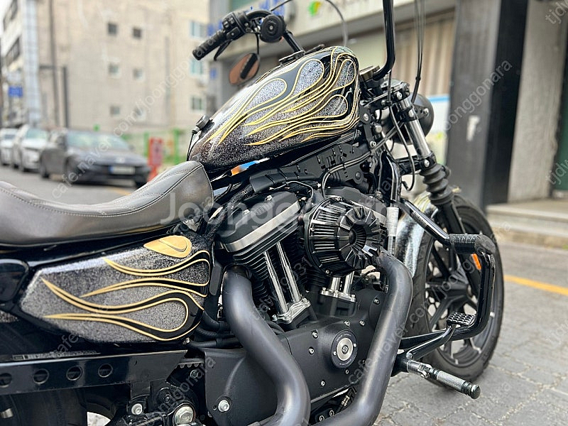 할리데이비슨 아이언883--2