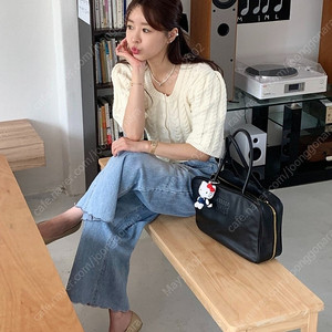 바이씨니 제작 물결팬츠 미듐 새상품 팝니다