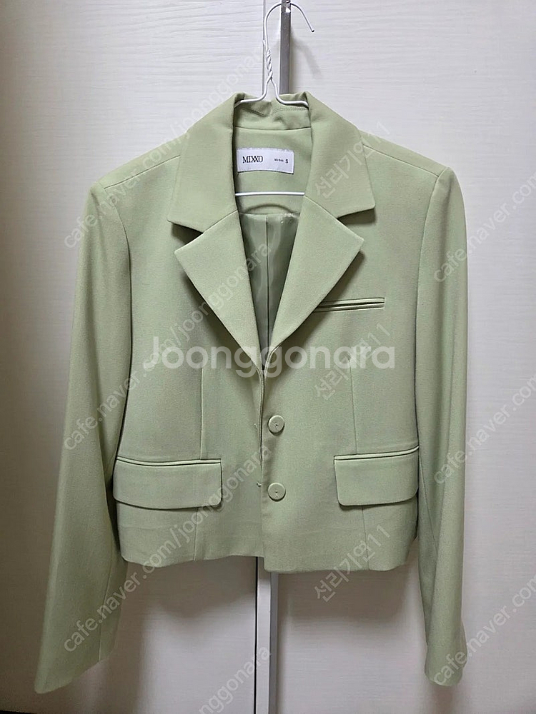 미쏘크롭자켓.거의새것--1