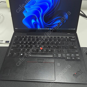 레노버 X1 나노 1세대 (i7-1180G7 / 16GB / 1TB / 우븐상판 / 터치 / 5G)