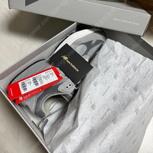 뉴발란스 993 275