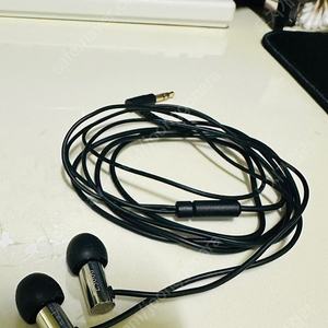 파이널 E3000 (구성품 전부 있음, 박스 없음.)