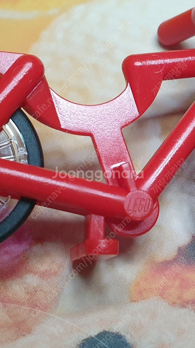 미사용 레고 미니피규어 부활절토끼 5005249 (4개), 빨간자전거 (4개) 일괄판매--8