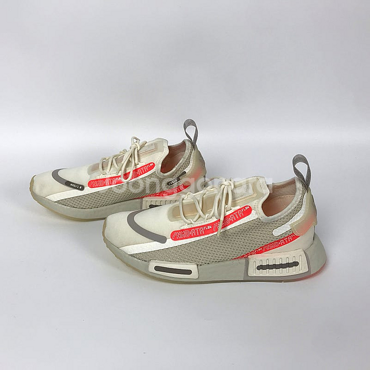 아디다스 NMD R1 스피드라인 운동화 신발 여성240--3