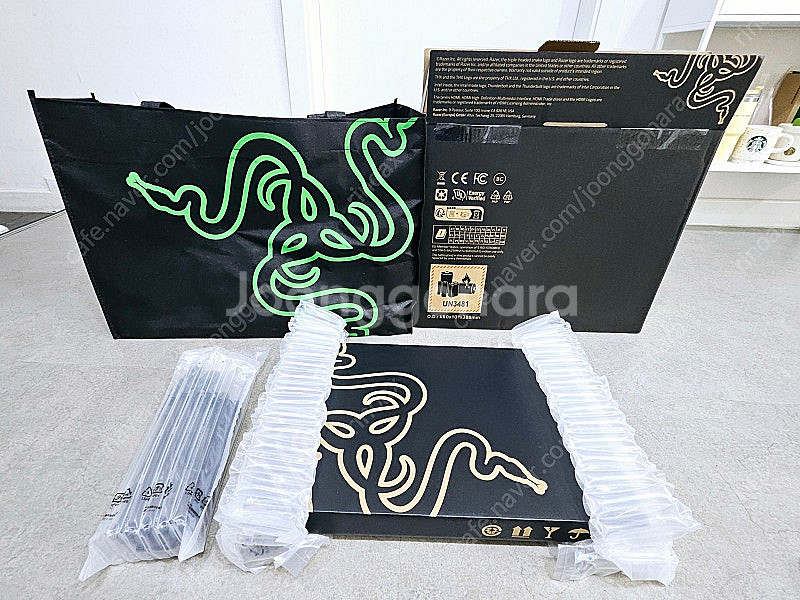 Razer Blade 18 14Gen 4090 QHD ...--5