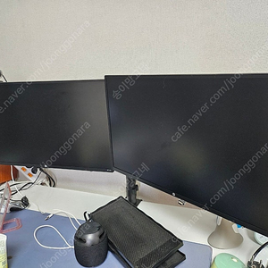 HP 24인치 모니터 2개, 암, 카메라 포함 8만