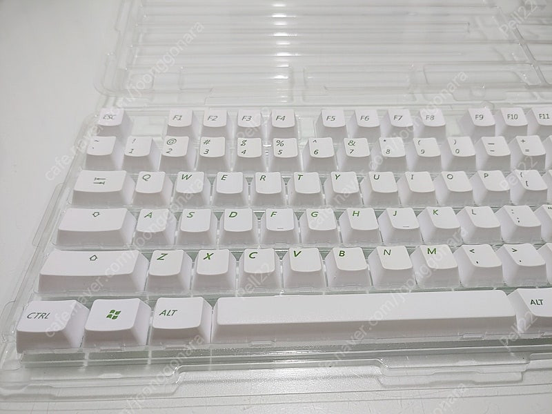 화이트그린 이중사출 키캡 판매합니다 이미지