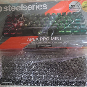스틸시리즈 APEX PRO MINI 유선 팝니다.