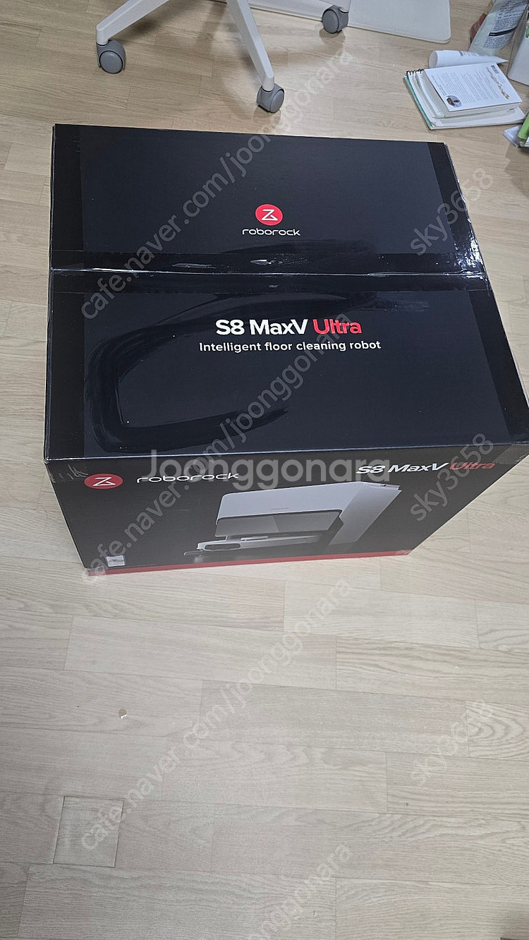 미개봉 )로보락 S8 MaxV Ultra 로봇청소기--1