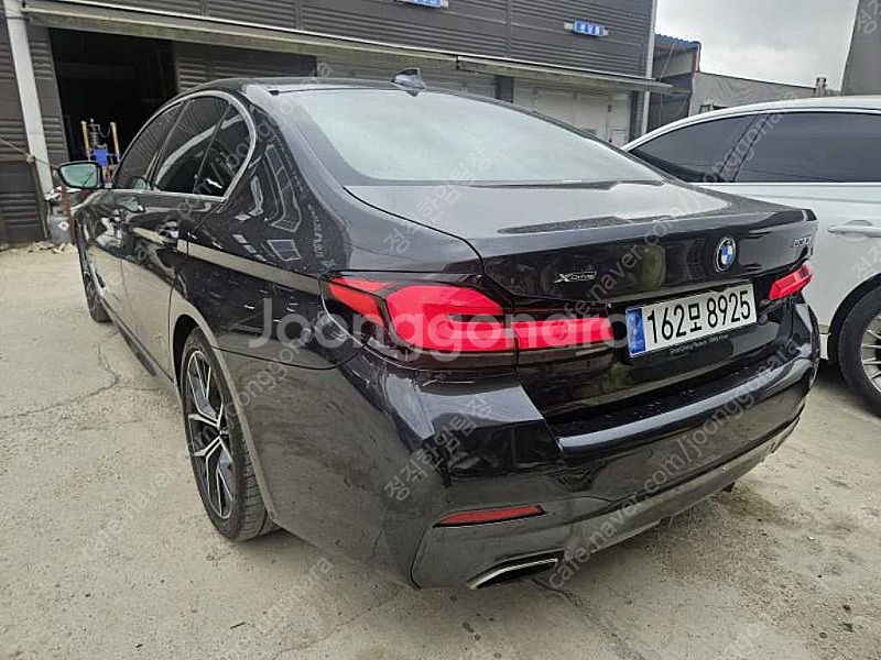 BMW 5시리즈 (G30) 530i xDrive M 스...--3