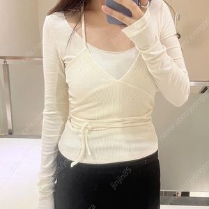 Beaute naturelle 쇼핑몰 구매제품 elliot 티셔츠와 3way bustier 세트 판매합니다~