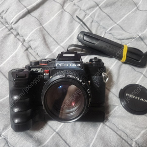 펜탁스 프로그램A 바디및 50mm f1.4렌즈 + 모터드라이버 셋트 입니다