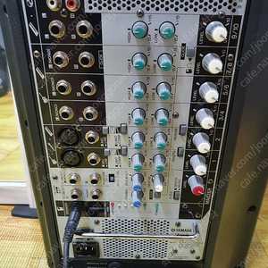 야마하 앰프내장 스피커 팝니다