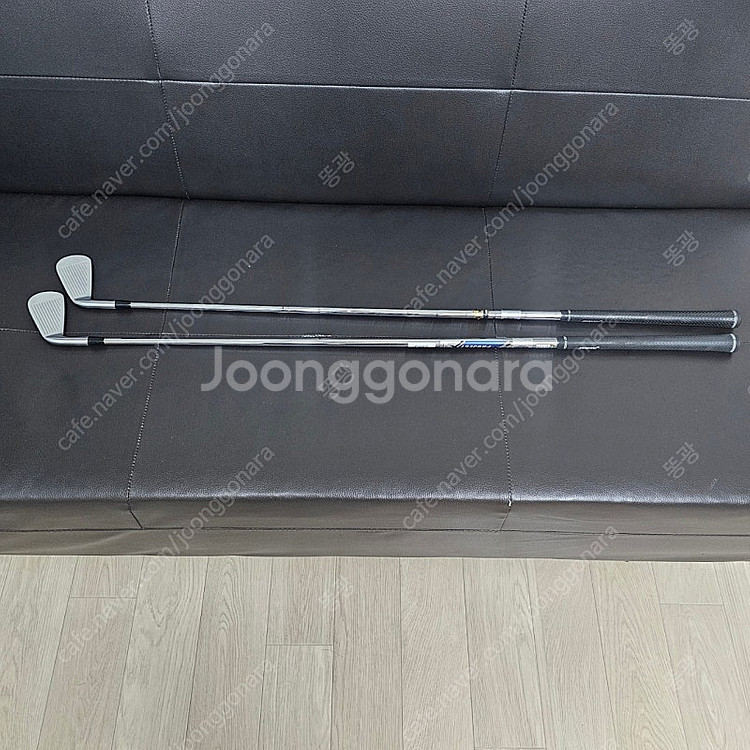 타이틀리스트 712U 2번, 3번 아이언 일괄 판매 합니다.--2