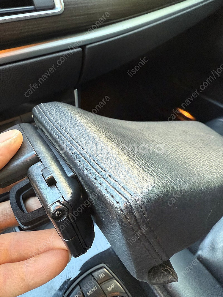 bmw f07 gt용 kuda 쿠다 거치대 및 마운트--2
