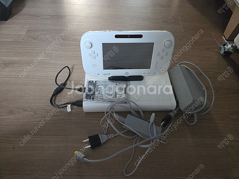 닌텐도 Wii U 일판 팔아요--3