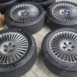[판매] 에쿠스 eq900 g90 18인치 중고휠 타이어