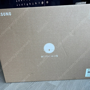 삼성 비스포크 AI 스팀 로봇청소기 새틴 차콜 색상 및 미개봉 VR7MD97716H