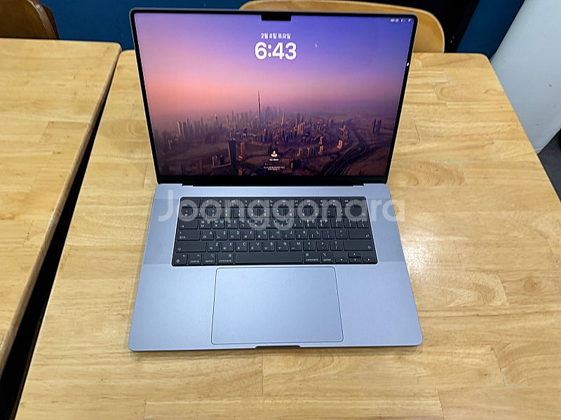 새것 맥북프로 16인치 2021 m1 pro [ 베터리...--0