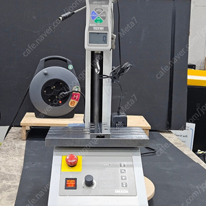 IMADA DS2-1000N 푸시풀게이지 및 IMADA HV-500N II Test Stand 중고 판매