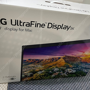 LG Ultrafine 5k 27MD5KL (엘지 울트라파인 5K) 모니터 두 대 판매