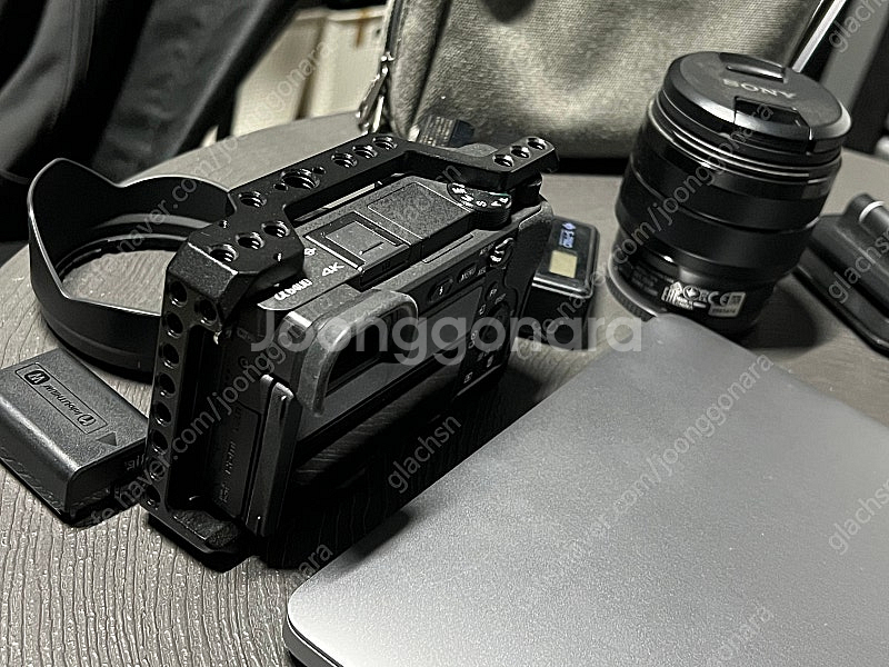 [Sony a6400 + 10-18mm f4 OSS +...--1