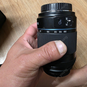 삼성 nx 50-200mm f3.5-6.3 ois 렌즈 판매합니다.