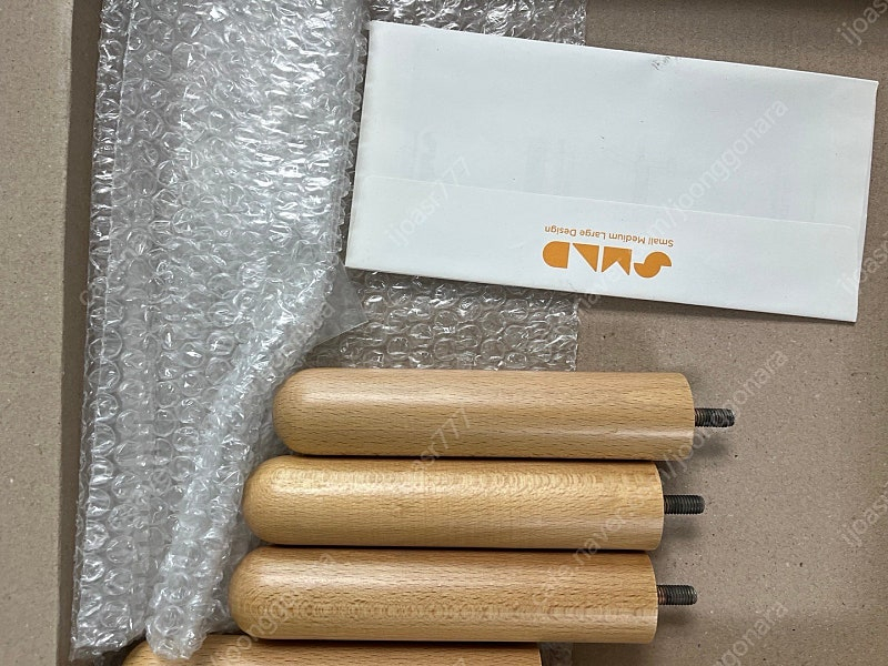 Smld 책상의자, Lakeshore전면책장 이미지