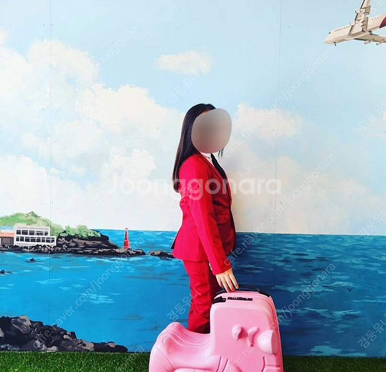 비행기와 바다그림 그려진 대형 벽화 포토존 카페 식당 ...--0