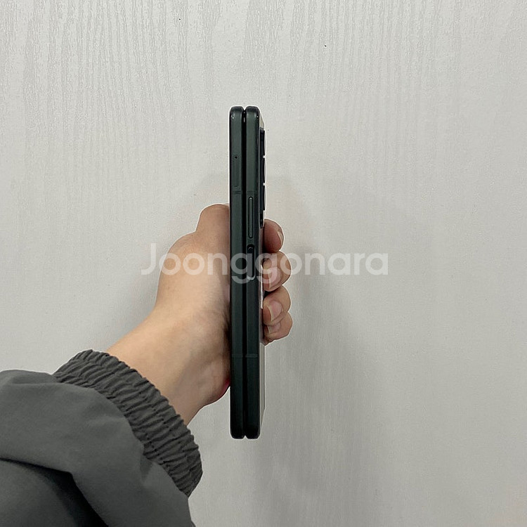 92022 갤럭시Z폴드3 256GB 부산 중고폰 팝니다...--7