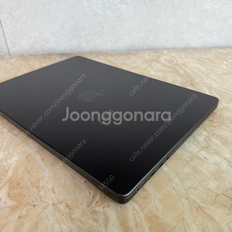 맥북프로 M3 PRO 14인치 스페이스 블랙 애케플 판...--3
