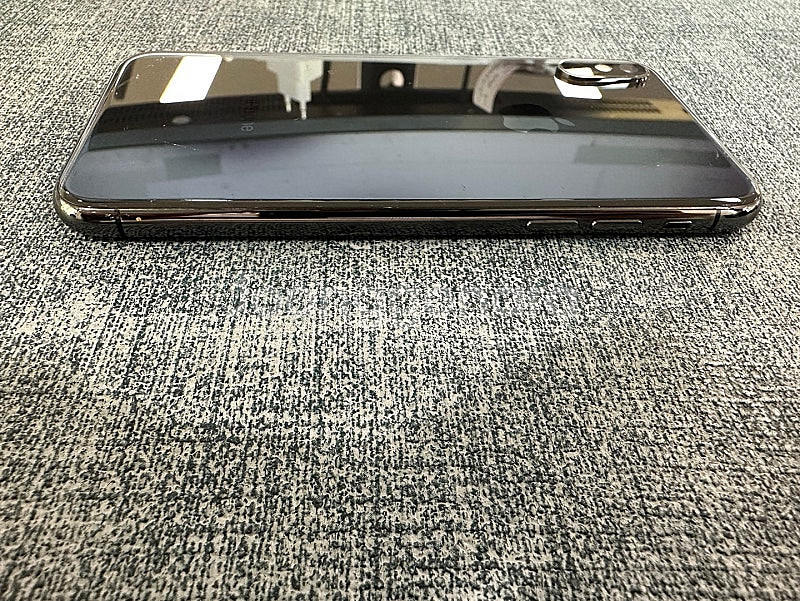 *자급제* 아이폰XS 256G 스페이스그레이 상태좋은폰...--4