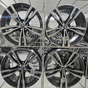 BMW X라인 754m 21인치 휠 새상품팝니다.