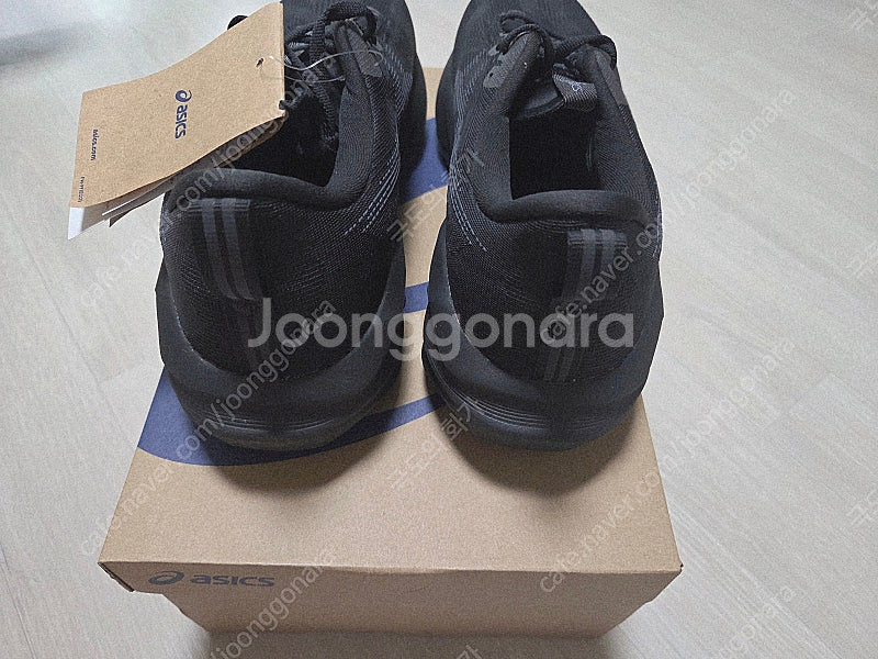 [부산] 새제품 노바블라스트5 블랙2E 285--2