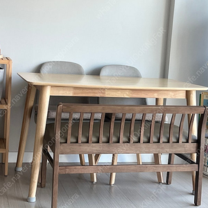[팝니다]원목 식탁 4인용 테이블