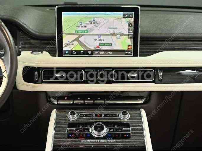 중고차 링컨 에비에이터(2세대) 3.0 V6 AWD 블...--4