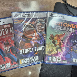 미개봉 새제품 ps5 스파이더맨2 스트리트파이터6 라쳇 엔 클랭크