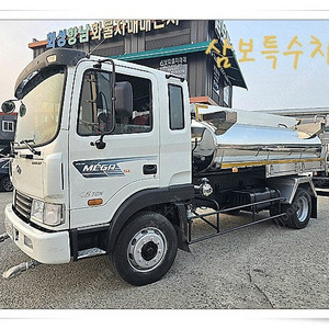 현대 메가 6.5톤 고압 살수차 6400L 95오7981