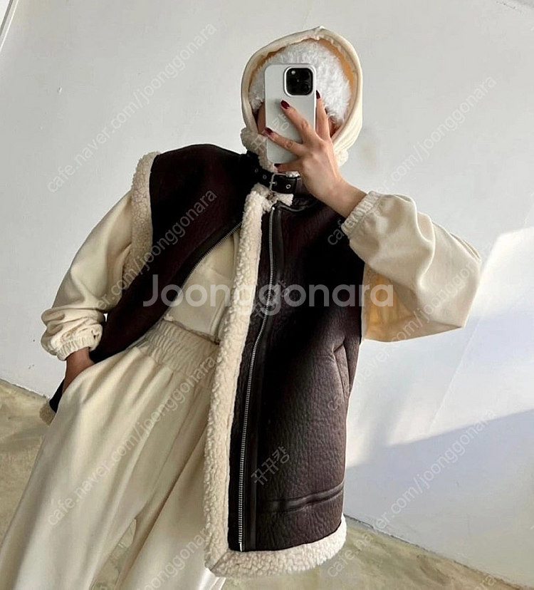 블랙바비 양털 무스탕 조끼 제이핏 벨201 러브미우--0