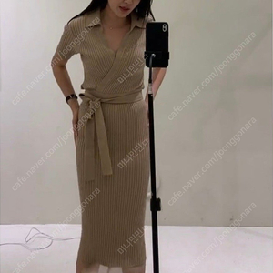 시에 벨라 에이프런 랩 드레스 베이지